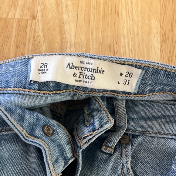 A&F - Picture 2 of 3